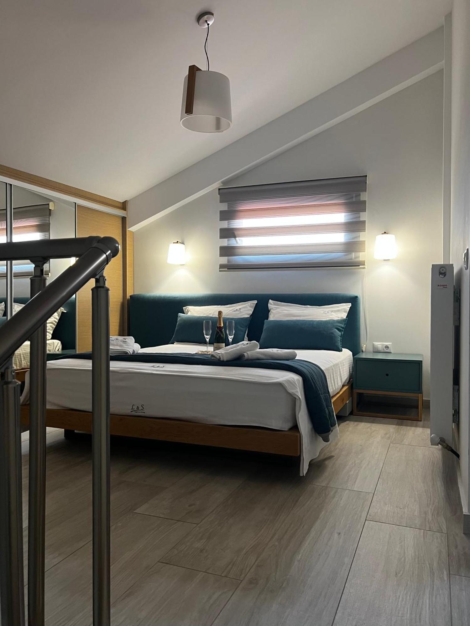 L&S House Apartment Nikiti  Ngoại thất bức ảnh