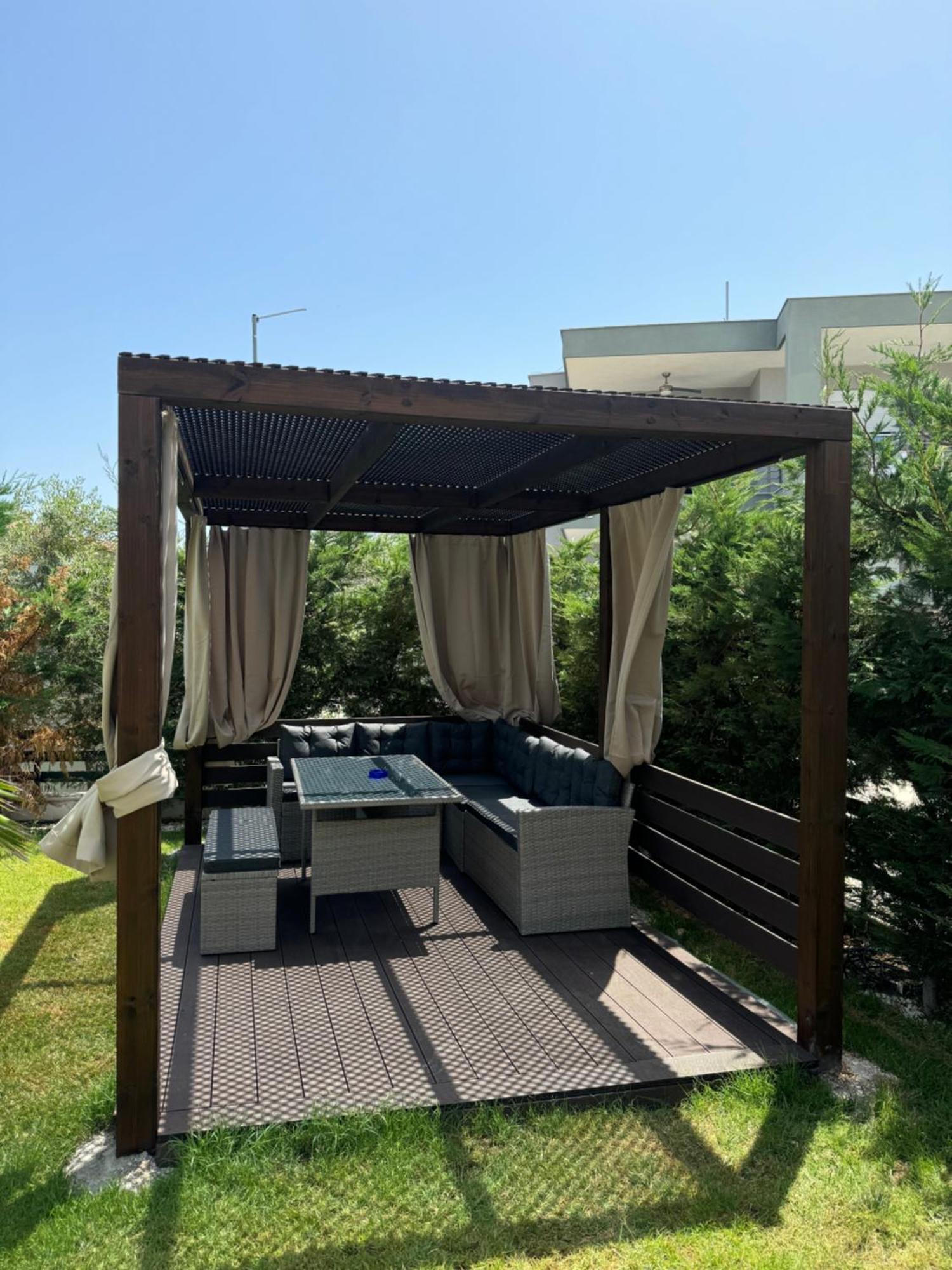L&S House Apartment Nikiti  Ngoại thất bức ảnh