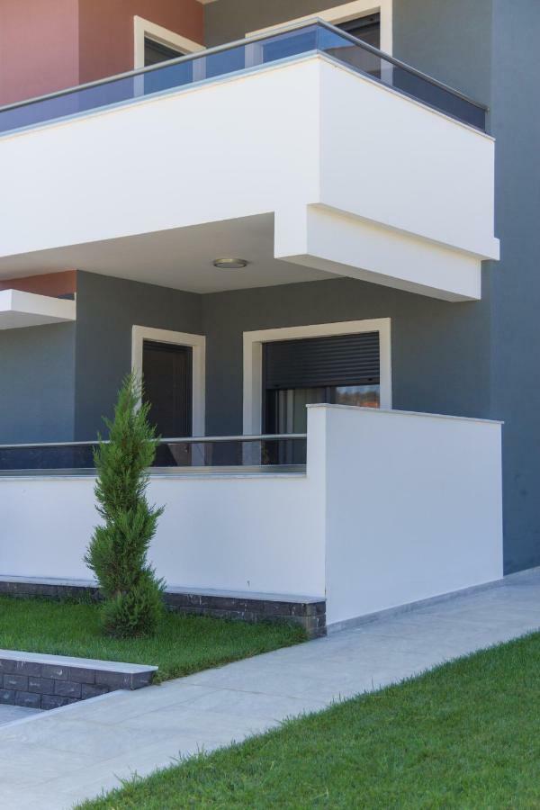 L&S House Apartment Nikiti  Ngoại thất bức ảnh
